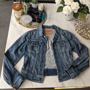 Express denim jacket size Xs